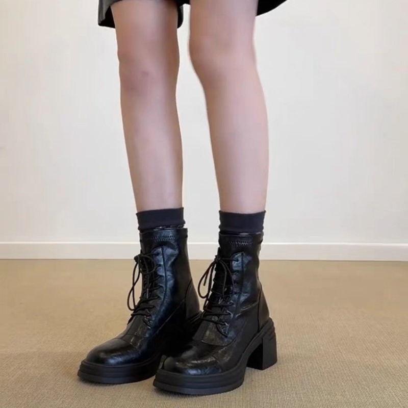Lace-up Booties Women's New Ro - огляд і ціна Soft Sole Booties